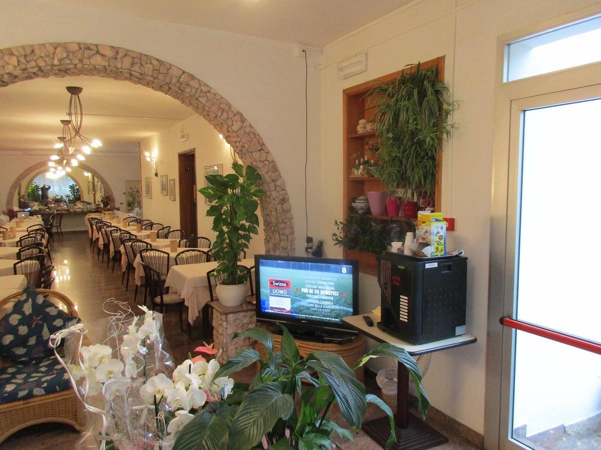 Hotel Pensione Ornella Cesenatico Exteriér fotografie