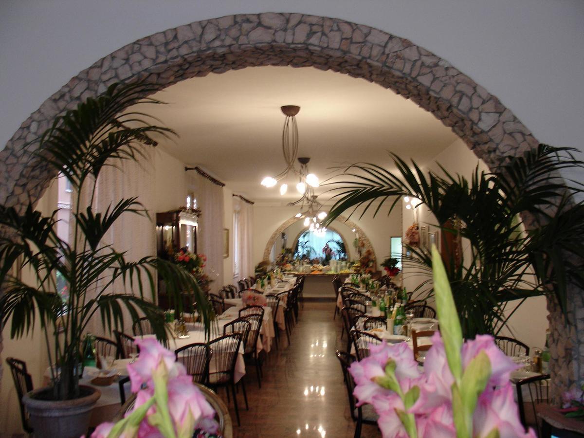 Hotel Pensione Ornella Cesenatico Exteriér fotografie